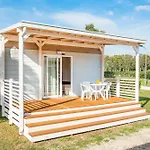 Gebetsroither - Village Capitol Camping
