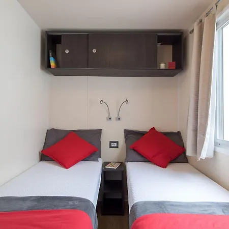 Gebetsroither - Village Capitol Camping
