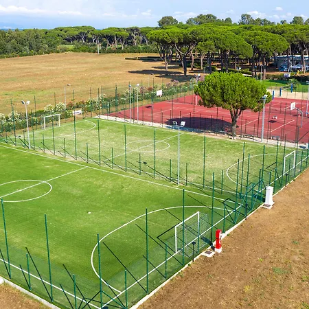 Campsite Gebetsroither - Village Roma Capitol 4*