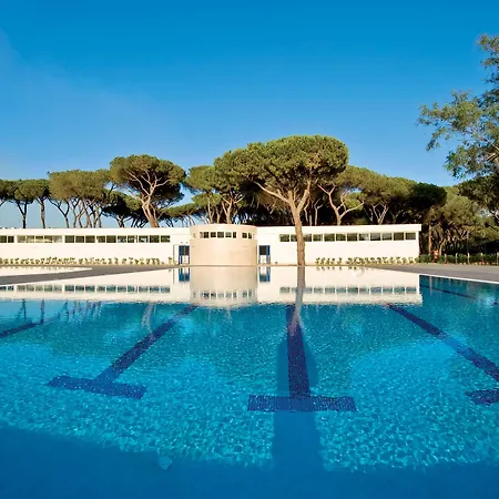 Gebetsroither - Village Capitol Camping 4*